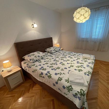 Villa Rako Dugi Rat Exteriör bild