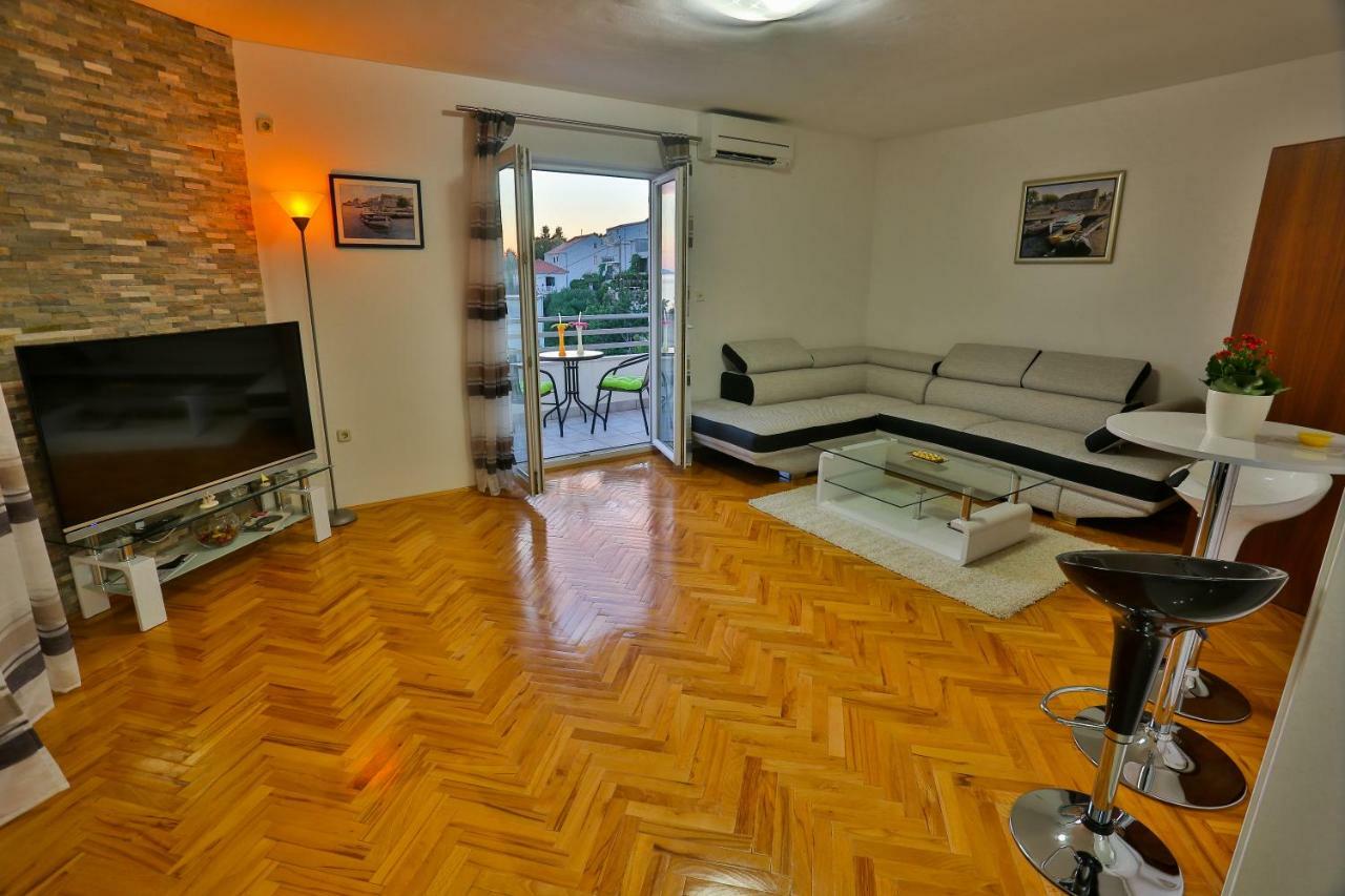 Villa Rako Dugi Rat Exteriör bild